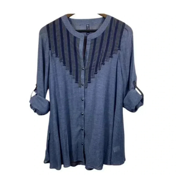 We The Free Button Down Tunic Size Small - Picture 11 of 13